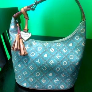 Dooney & Bourke purse